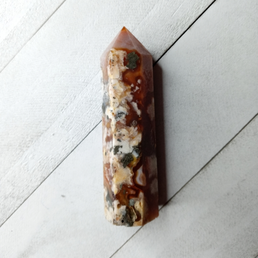 Sakura Flower Agate Tower